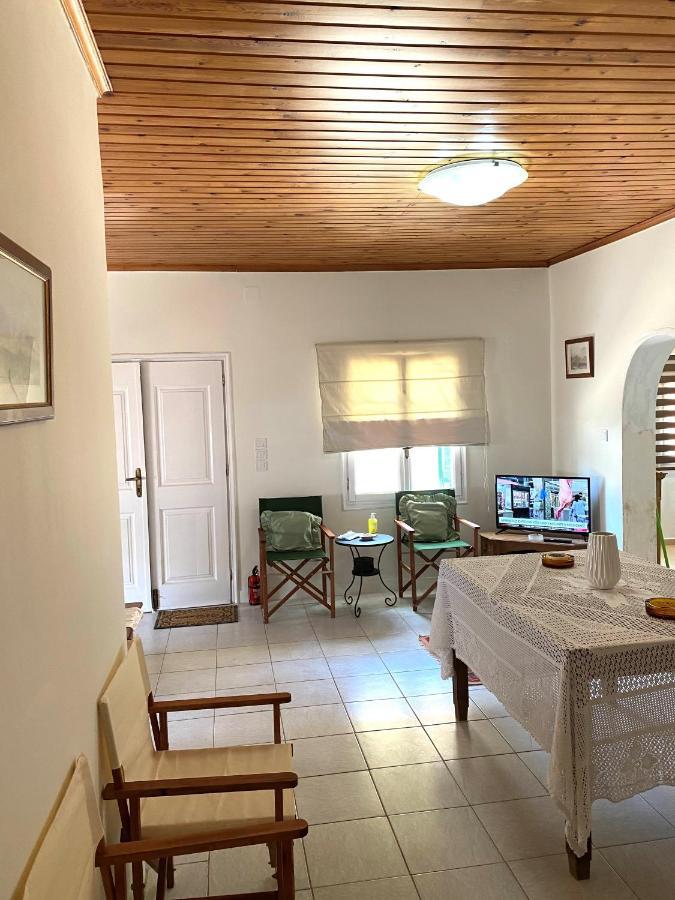 Lena'S Traditional Villa Agia Efimia Екстер'єр фото