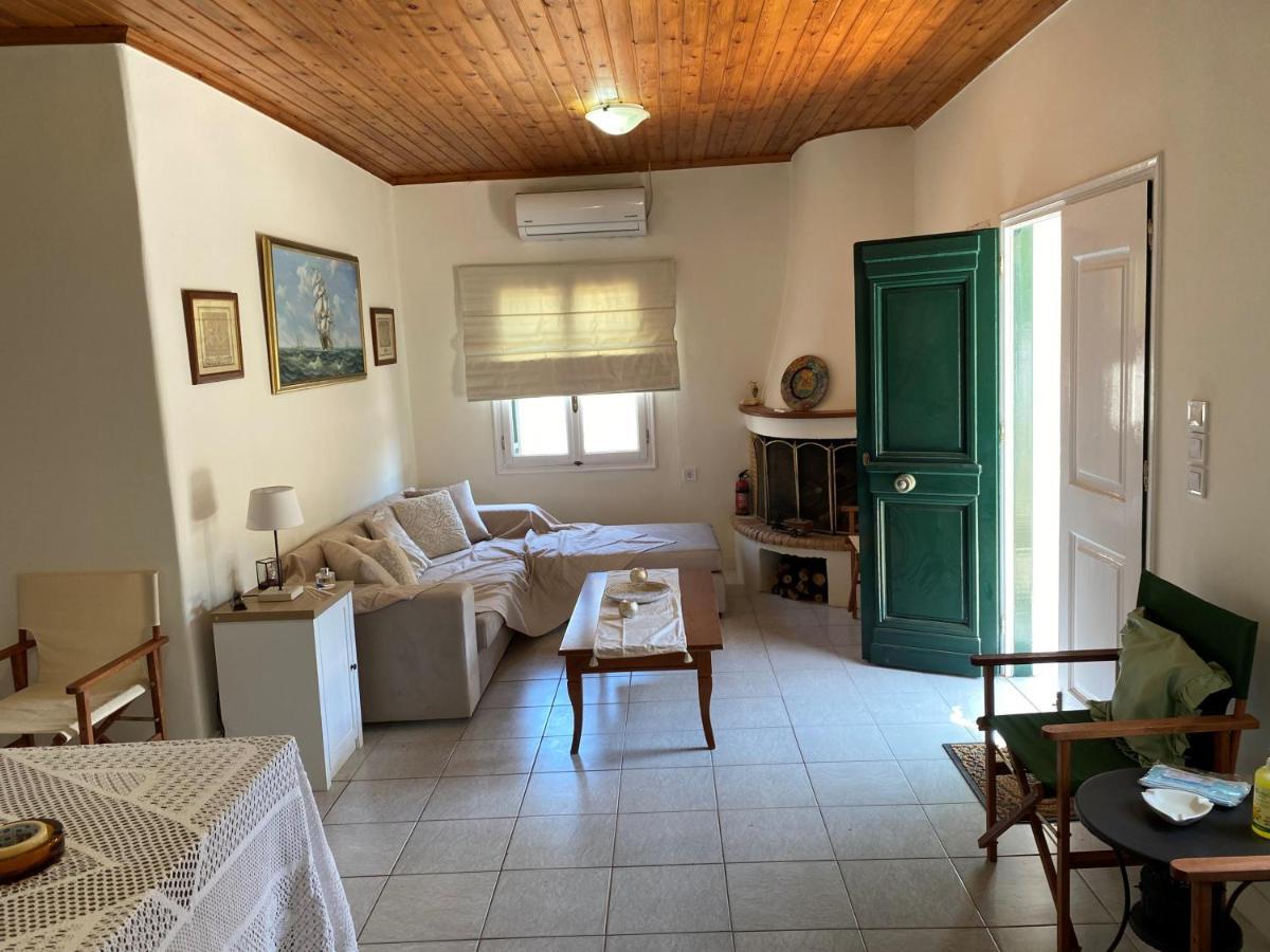Lena'S Traditional Villa Agia Efimia Екстер'єр фото